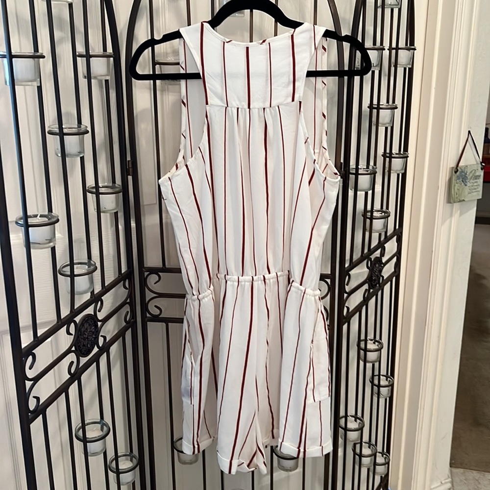 Romper - Picture 2 of 5
